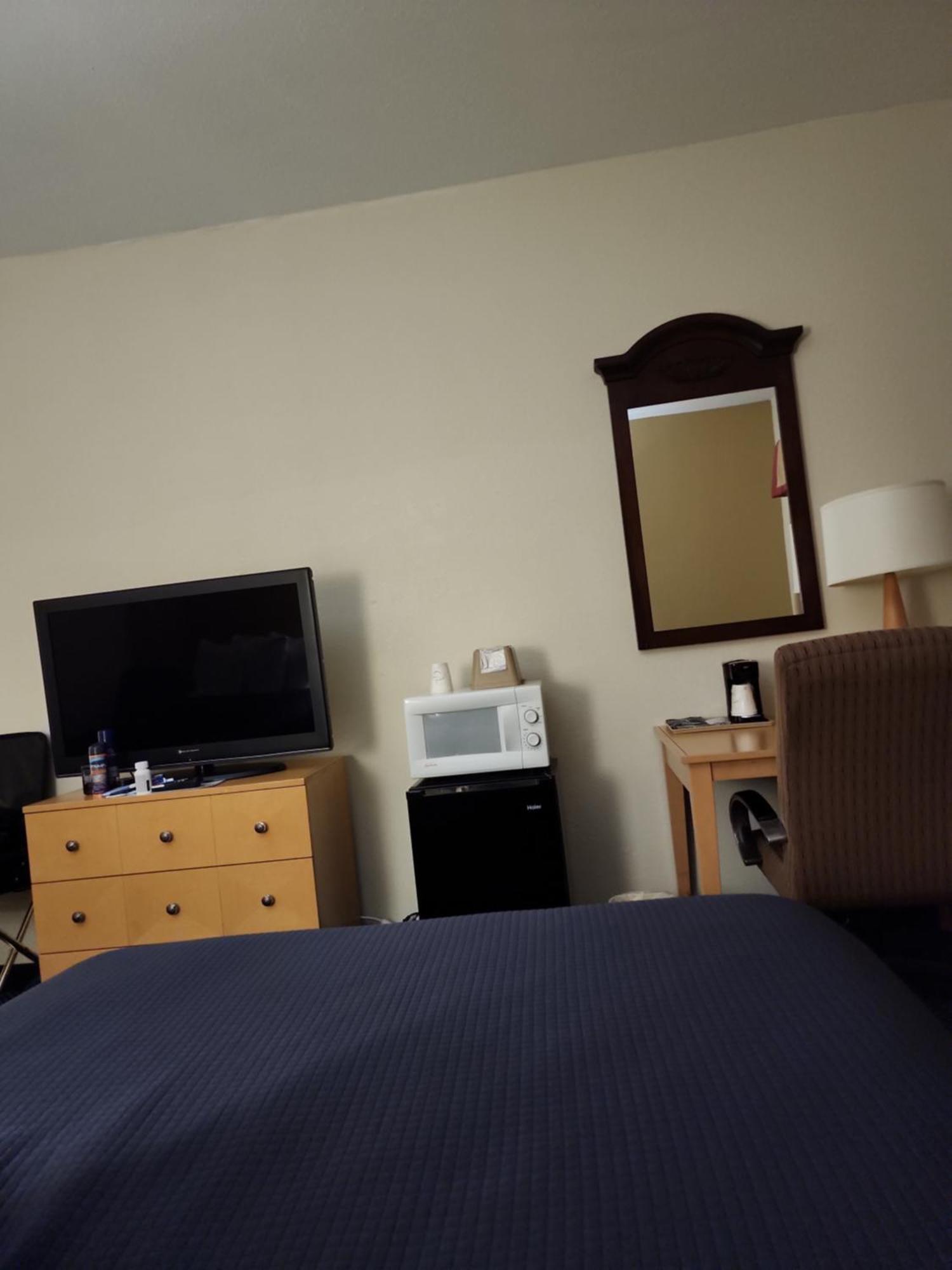 Katahdin Inn & Suites Millinocket ภายนอก รูปภาพ